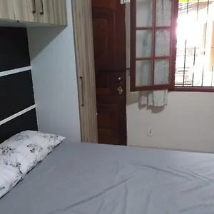 Quarto em Acomodações Particulares Estalagem Bom Descanso, Cabo Frio